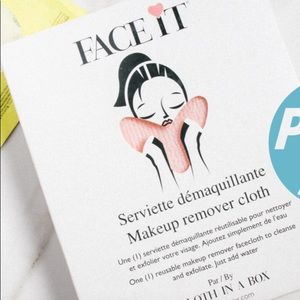Face It | Makeup Remover Cloth